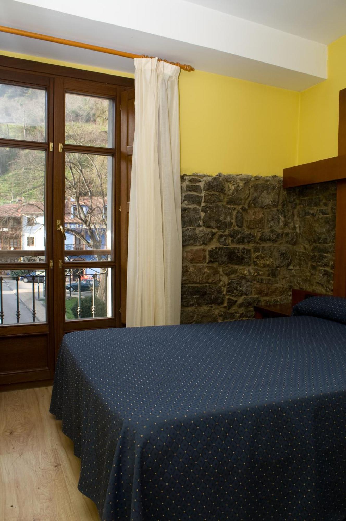 פרואזה Hotel Torrepalacio חדר תמונה